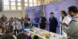 Con el objetivo de incentivar la curiosidad de las y los estudiantes por aprender a través de una manera didáctica, se llevó a cabo la Jornada de la Ciencia en la Primaria Eloy S. Vallina en coordinación con el Centro de Investigación en Materiales Avanzados (CIMAV).