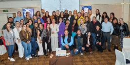 Servicios Educativos del Estado de Chihuahua (SEECH), en coordinación con el Instituto Chihuahuense de las Mujeres (ICHMujeres) y la Secretaría de Salud, realizó una jornada de actividades por el Día Internacional de la Mujer, con el fin de llevar salud y capacitación a su personal.