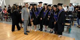 El Centro de Investigación y Docencia (CID), de Ciudad Juárez, realizó la ceremonia de graduación de 27 alumnas y alumnos del programa de Maestría en Educación, en donde recibieron sus cartas de las candidaturas al examen de grado, por parte de las autoridades educativas.