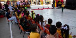 Con el objetivo de garantizar una educación integral a niñas y niños desde las primeras edades, Servicios Educativos de Chihuahua (SEECH), a través del Departamento de Educación Preescolar, desarrolló estrategias de difusión para aumentar y mantener la matrícula estudiantil de ese nivel educativo durante el 2024-2025 y el inicio del presente ciclo.