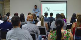 La Secretaría de Educación y Deporte (Seyd), a través de Servicios Educativos del Estado de Chihuahua (SEECH) por medio de la Unidad de Género imparte capacitaciones de manera periódica con la finalidad de fomentar el respeto, la igualdad y el trato digno entre compañeras y compañeros dentro de la institución.