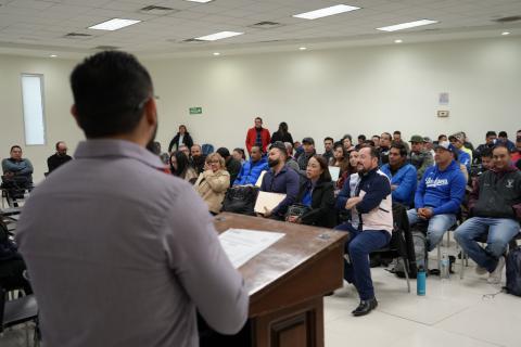 Docentes de Educación Física y supervisores de las 11 zonas que integran la Región Juárez afinaron detalles para la etapa regional de los Juegos Deportivos Escolares, donde se contará con la participación de 450 alumnas y alumnos de planteles federalizados de Educación Básica.