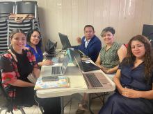 Con el objetivo de capacitar a docentes en el uso de herramientas de la Inteligencia Artificial (IA), se llevó a cabo una capacitación para 40 directivos de los planteles que integran las 6 zonas de Secundarias Generales en la Región Norte.