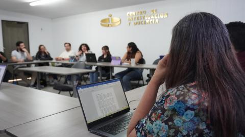 El Centro de Investigación y Docencia (CID) extendió el periodo de registro para las y los profesionales interesados en cursar el Doctorado en Ciencias de la Educación, correspondiente a la Generación 2026-2029.